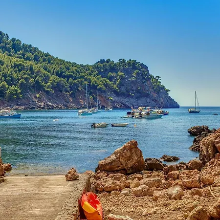 Nyaraló Ca N'aina *